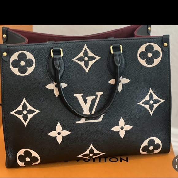 AUTHENTIC Louis Vuitton MM OnTheGo Handbag - Picture 3 of 11